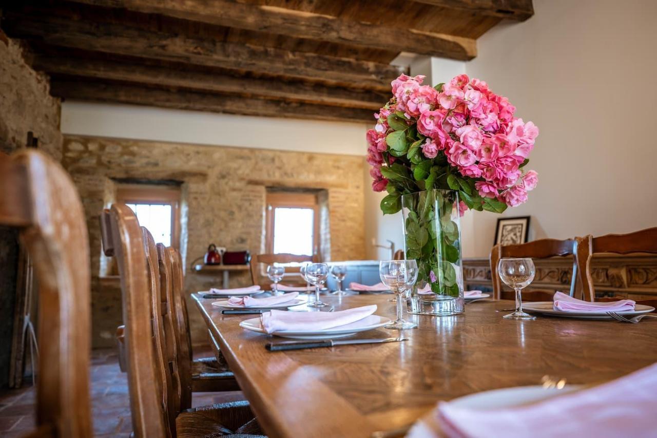 Chambres Et Table D'Hotes - Les Jardins De La Longagne Saussenac Exterior foto